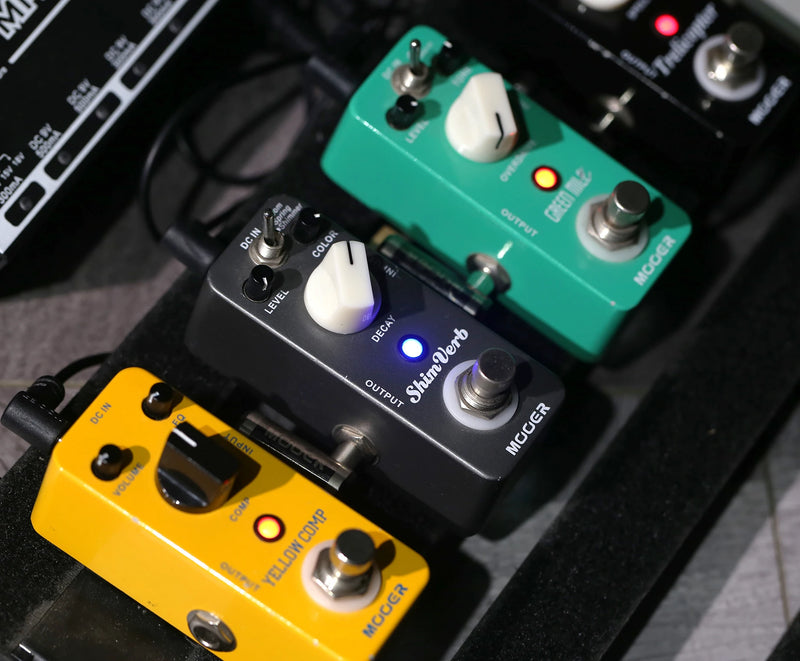 Mooer Yellow Comp - Pedal de Compressor Óptico para Guitarra e Baixo, True Bypass e Compacto